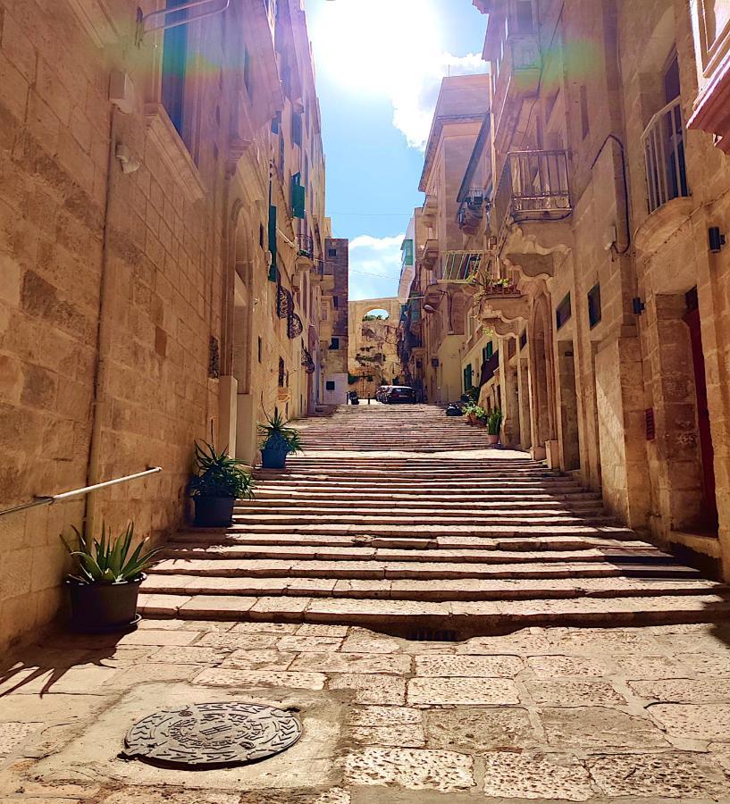 Coast 52 Savynomad Harbour Residences Wow Views Valletta Kültér fotó